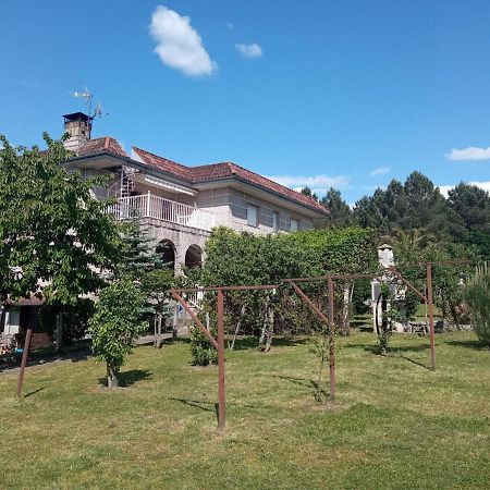 Gasthaus Casa Telizia Ourense Exterior foto